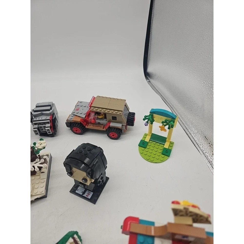 Huge Lego Lot Partial Sets Full Sets Mini Figs Dinosaur Jeep Pizza Booklets